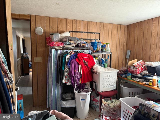 15 FOUNDRY RD, Shrewsbury, PA 17361