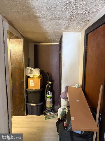 15 FOUNDRY RD, Shrewsbury, PA 17361