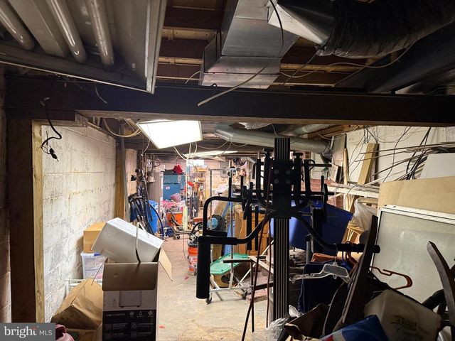 15 FOUNDRY RD, Shrewsbury, PA 17361