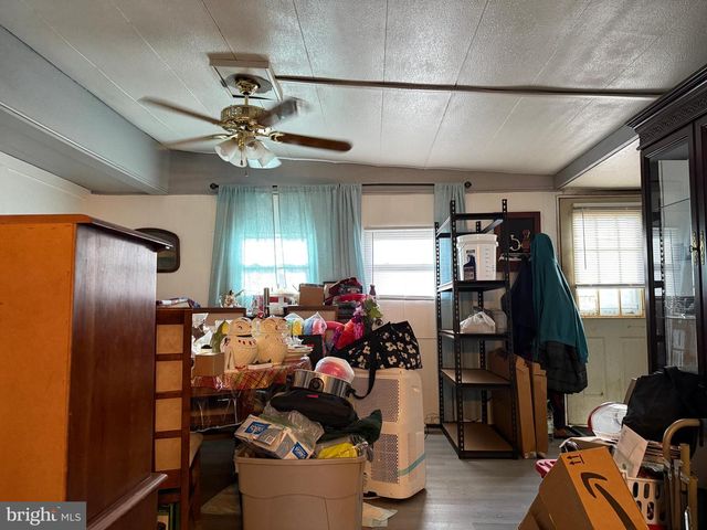 15 FOUNDRY RD, Shrewsbury, PA 17361