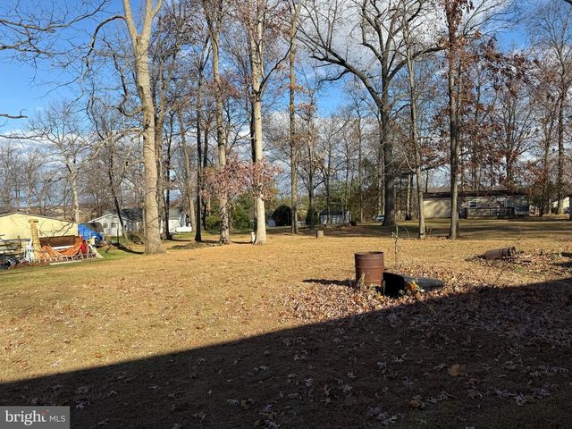 15 FOUNDRY RD, Shrewsbury, PA 17361