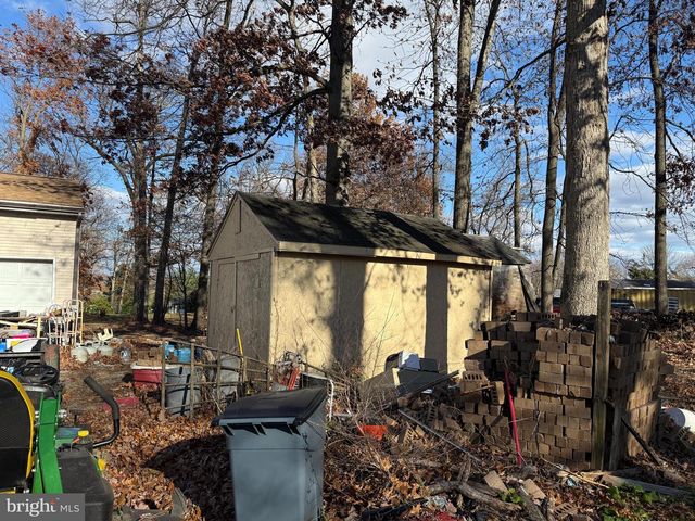 15 FOUNDRY RD, Shrewsbury, PA 17361