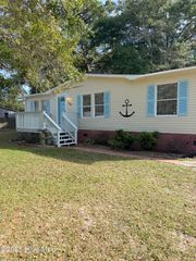 224 Cedar Hollow Court, Sneads Ferry, NC 28460