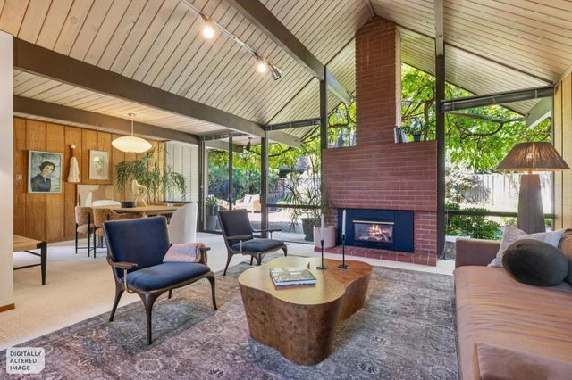 1070 Harriet Street, Palo Alto, CA 94301