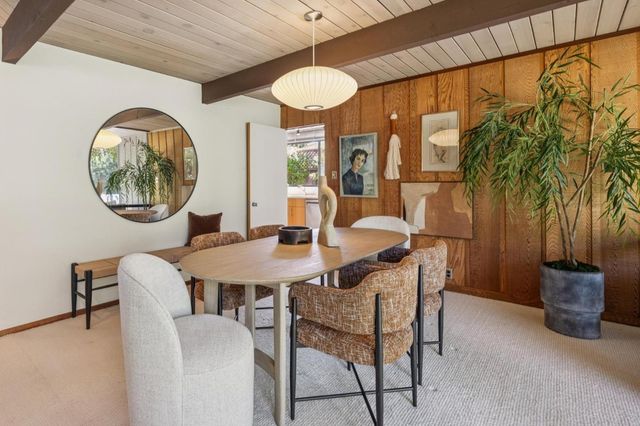 1070 Harriet Street, Palo Alto, CA 94301