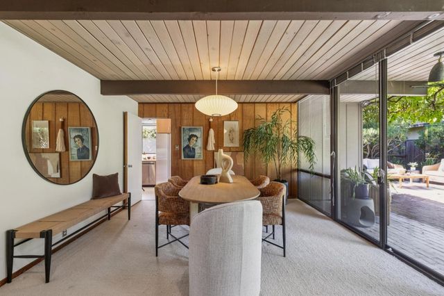 1070 Harriet Street, Palo Alto, CA 94301