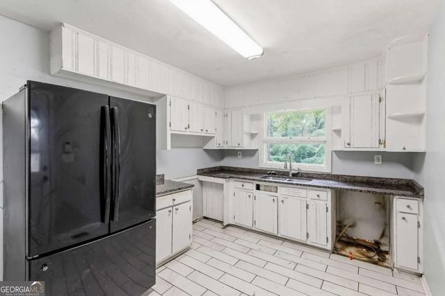 5720 Crabapple Drive, Mableton, GA 30126