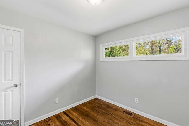 5720 Crabapple Drive, Mableton, GA 30126