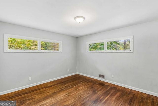 5720 Crabapple Drive, Mableton, GA 30126