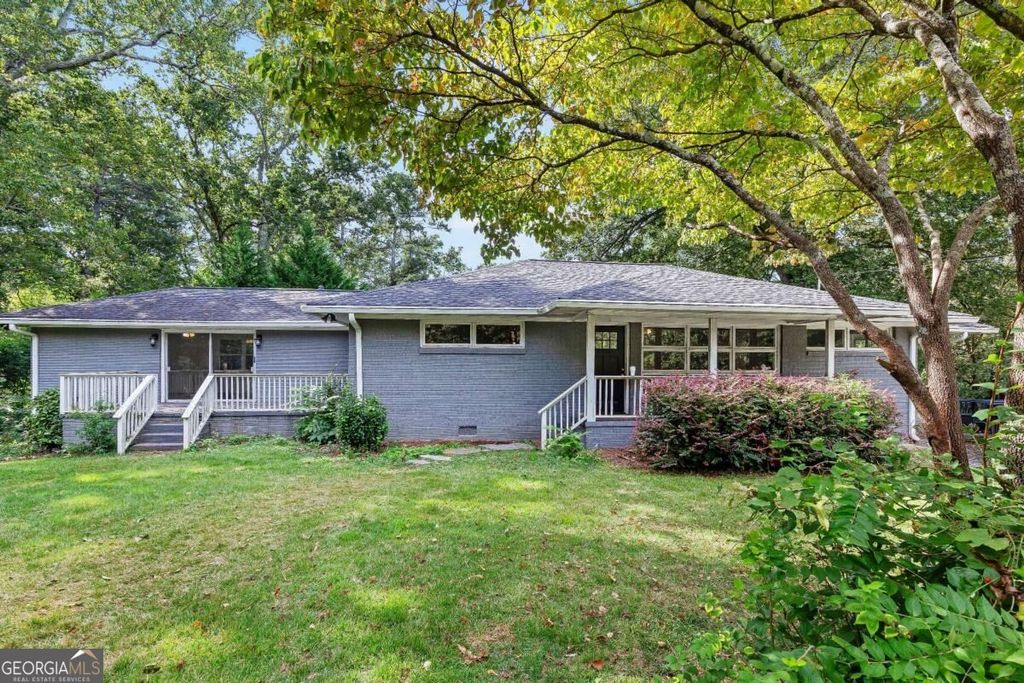 5720 Crabapple Drive, Mableton, GA 30126 — exterior