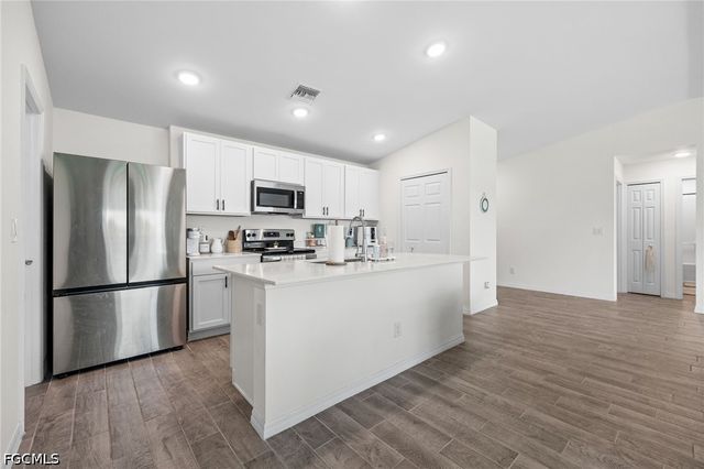 2007 NW 17th TER, Cape Coral, FL 33993