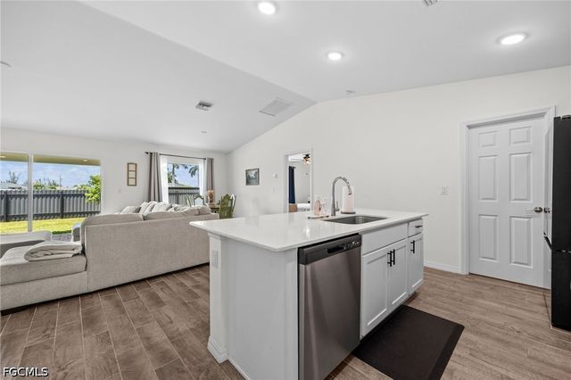 2007 NW 17th TER, Cape Coral, FL 33993