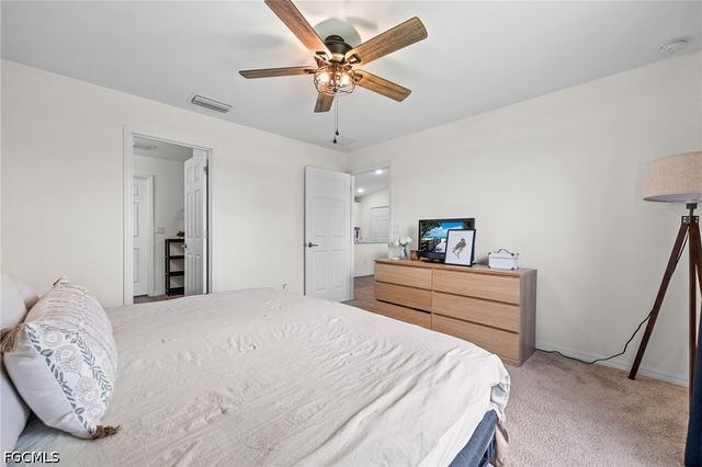 2007 NW 17th TER, Cape Coral, FL 33993