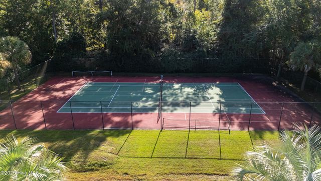 510 Kingsworth Lane SE, Leland, NC 28451