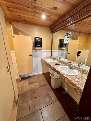 2265 Delaware Avenue, Buffalo, NY 14216