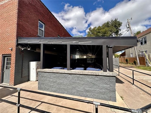 2265 Delaware Avenue, Buffalo, NY 14216
