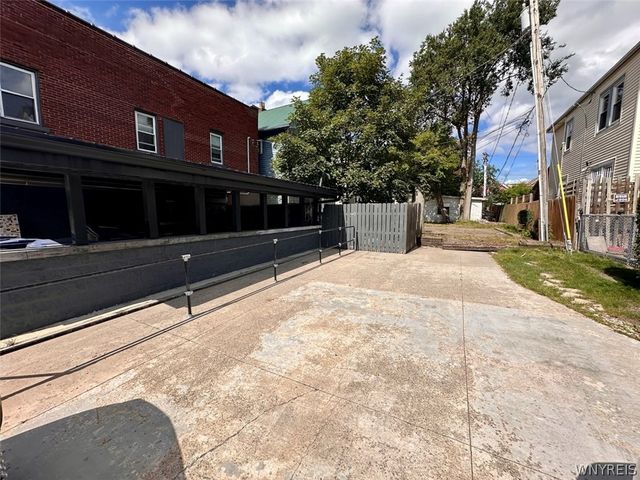 2265 Delaware Avenue, Buffalo, NY 14216
