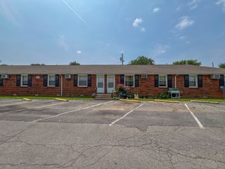 707 Power St Apt B, Clarksville, TN 37042