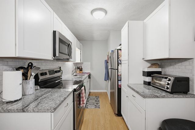 207 Samoset St B19, Plymouth, MA 02360