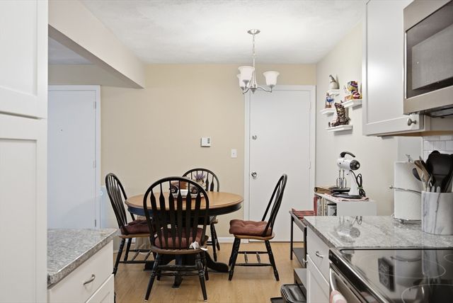207 Samoset St B19, Plymouth, MA 02360