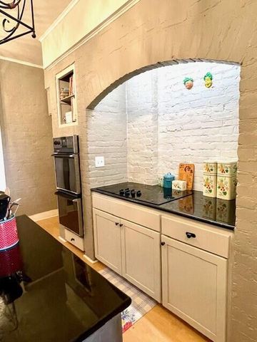 903 S Main Street, Carthage, MO 64836