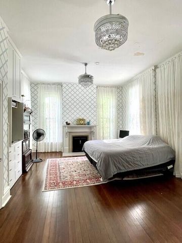 903 S Main Street, Carthage, MO 64836