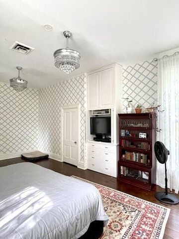 903 S Main Street, Carthage, MO 64836