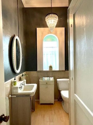 903 S Main Street, Carthage, MO 64836