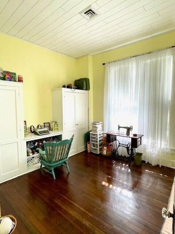 903 S Main Street, Carthage, MO 64836