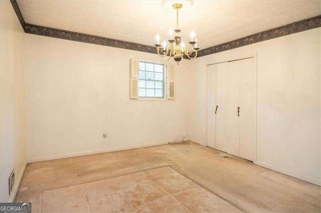 1050 Tanglewood Trail, Woodstock, GA 30189