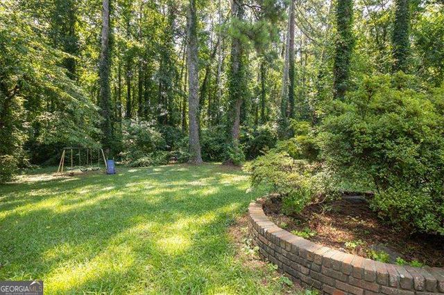 1050 Tanglewood Trail, Woodstock, GA 30189