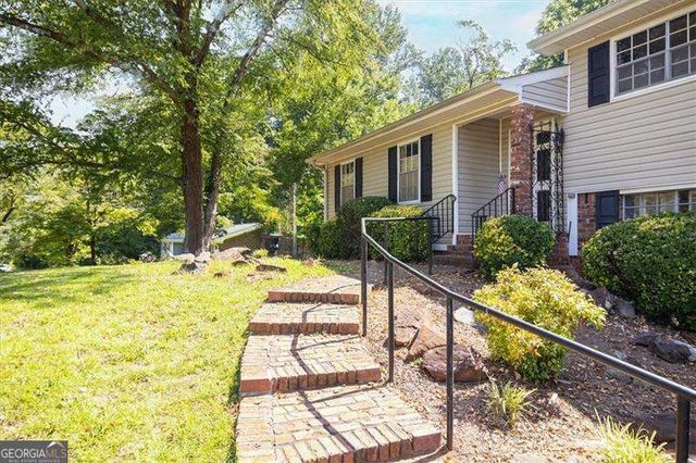 1050 Tanglewood Trail, Woodstock, GA 30189