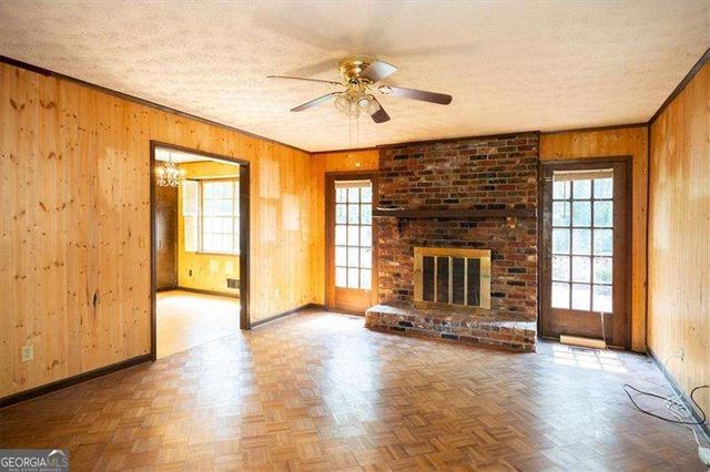 1050 Tanglewood Trail, Woodstock, GA 30189