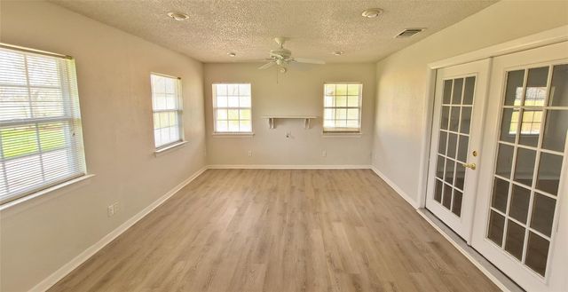 7519 Ravenswood Road, Granbury, TX 76049