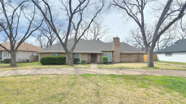 7519 Ravenswood Road, Granbury, TX 76049
