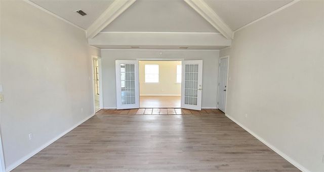 7519 Ravenswood Road, Granbury, TX 76049