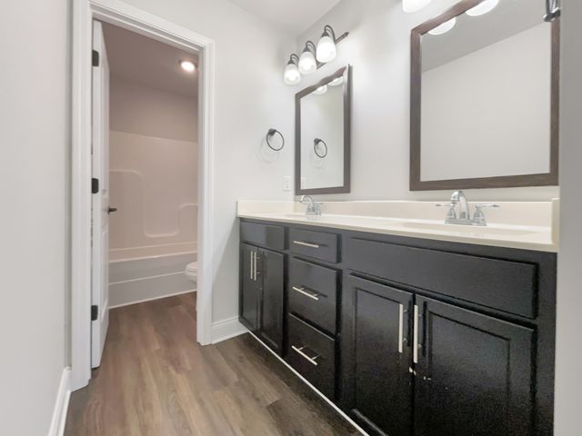 817 N Brown St, Springfield, TN 37172