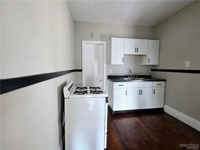 1042 Elmwood Avenue, Buffalo, NY 14222