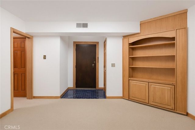 420 S Madison 213, Pasadena, CA 91101