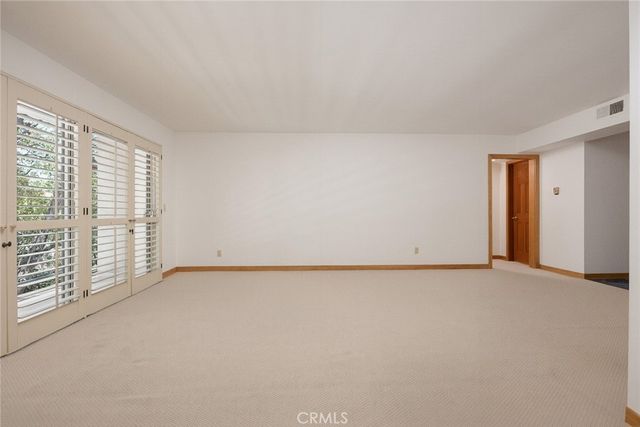 420 S Madison 213, Pasadena, CA 91101