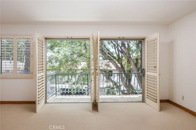 420 S Madison 213, Pasadena, CA 91101