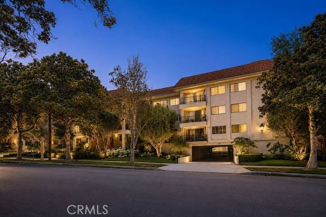 420 S Madison 213, Pasadena, CA 91101