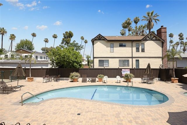420 S Madison 213, Pasadena, CA 91101