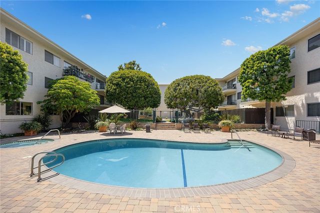 420 S Madison 213, Pasadena, CA 91101