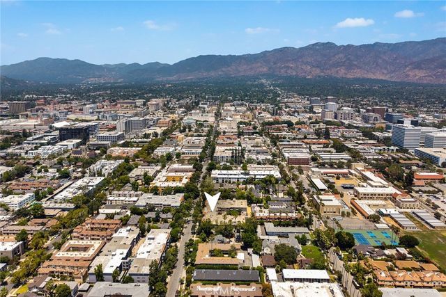 420 S Madison 213, Pasadena, CA 91101