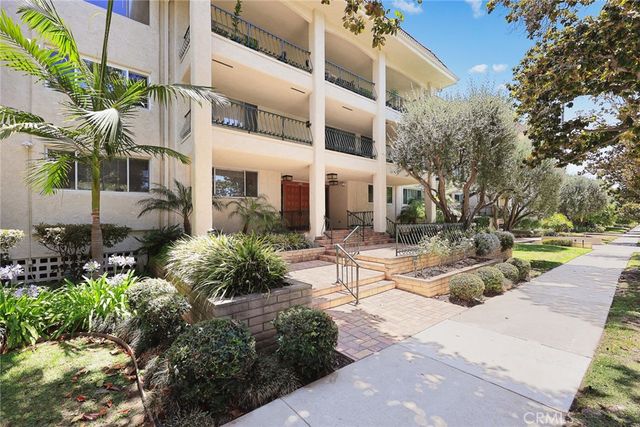420 S Madison 213, Pasadena, CA 91101