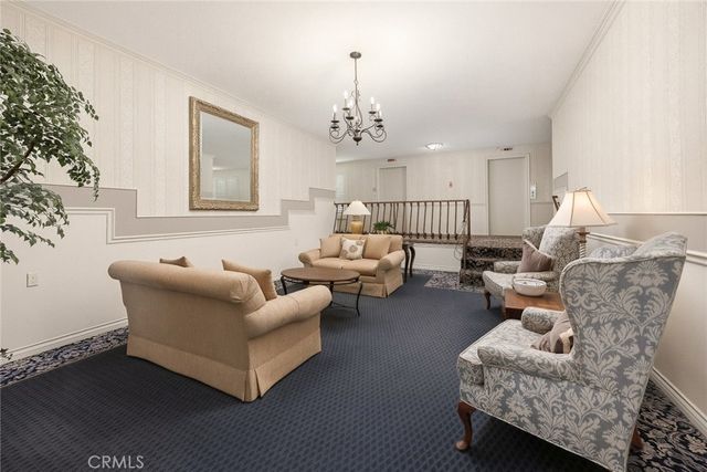 420 S Madison 213, Pasadena, CA 91101