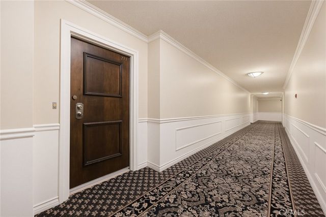 420 S Madison 213, Pasadena, CA 91101