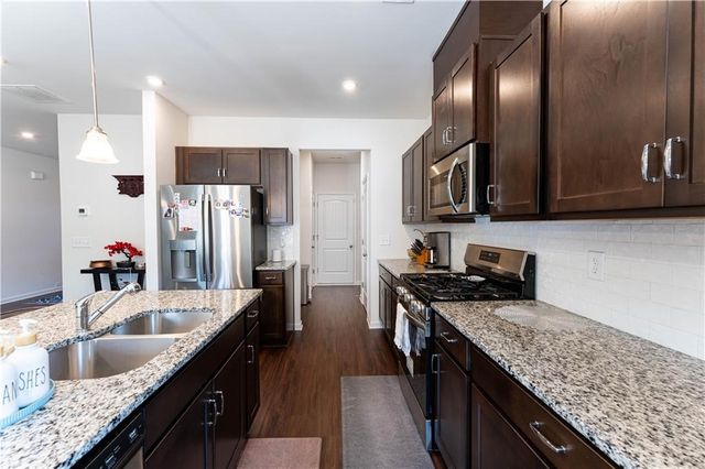 1114 Chastain Drive, Sugar Hill, GA 30518