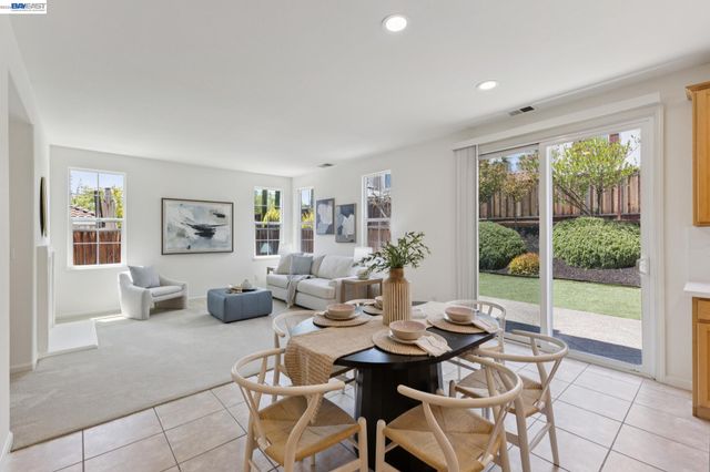 3609 Oakhurst Ct, Dublin, CA 94568